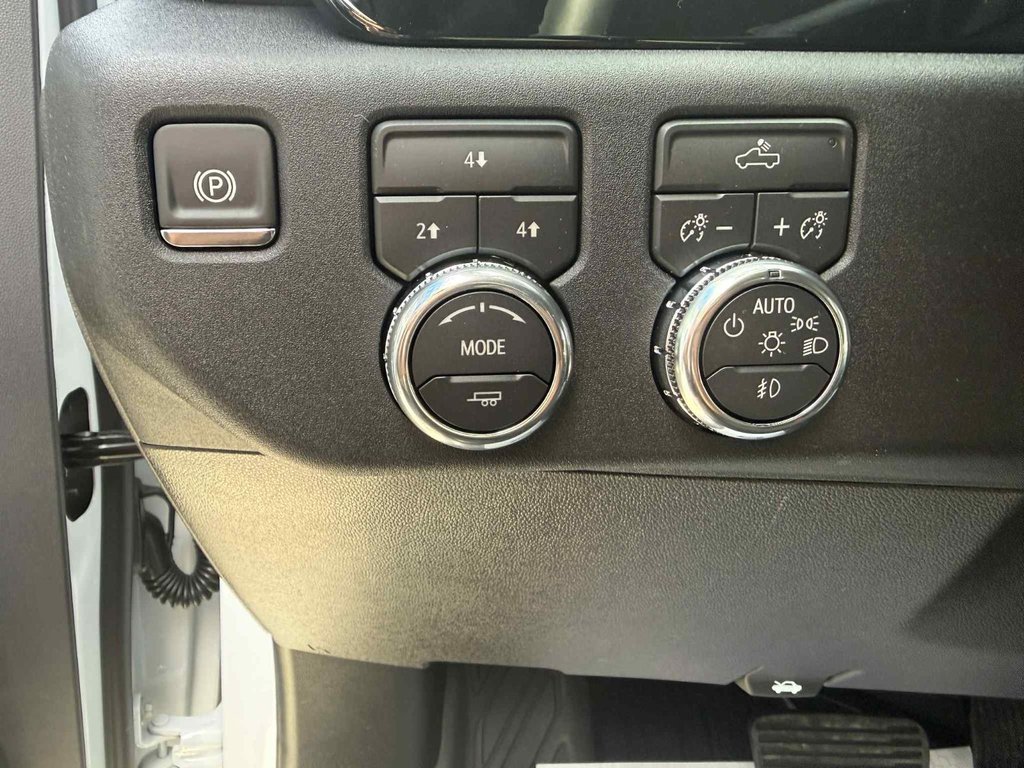 2026 GMC Sierra 2500 HD SLE in Grand Falls, New Brunswick - 12 - w1024h768px