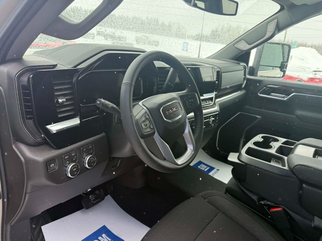 2026 GMC Sierra 2500 HD SLE in Grand Falls, New Brunswick - 7 - w1024h768px