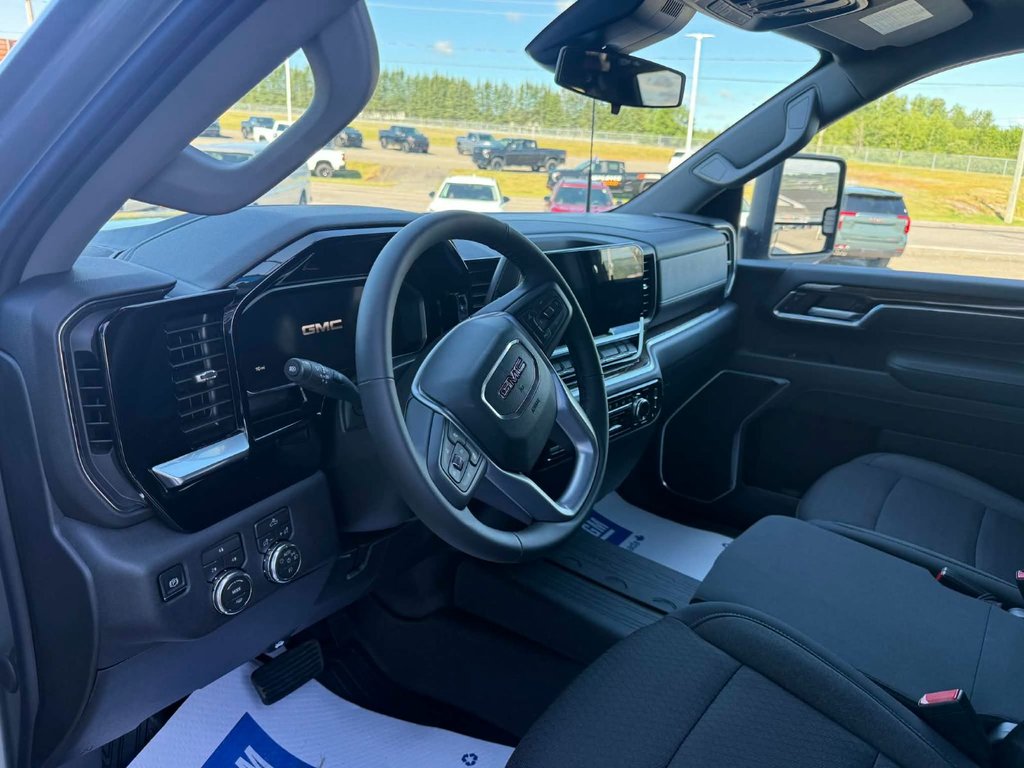 2026 GMC Sierra 2500 HD SLE in Grand Falls, New Brunswick - 8 - w1024h768px