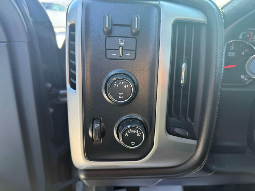 GMC Sierra 2500HD SLE 2015 à Grand Falls, Nouveau-Brunswick - 7 - w1024h768px