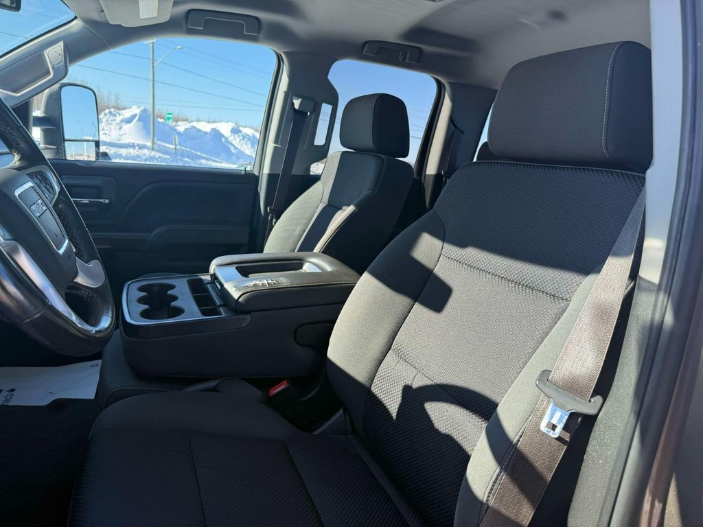 GMC Sierra 2500HD SLE 2015 à Grand Falls, Nouveau-Brunswick - 16 - w1024h768px