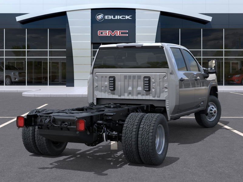 2025 GMC Sierra 3500HD CC PRO in Grand Falls, New Brunswick - 4 - w1024h768px
