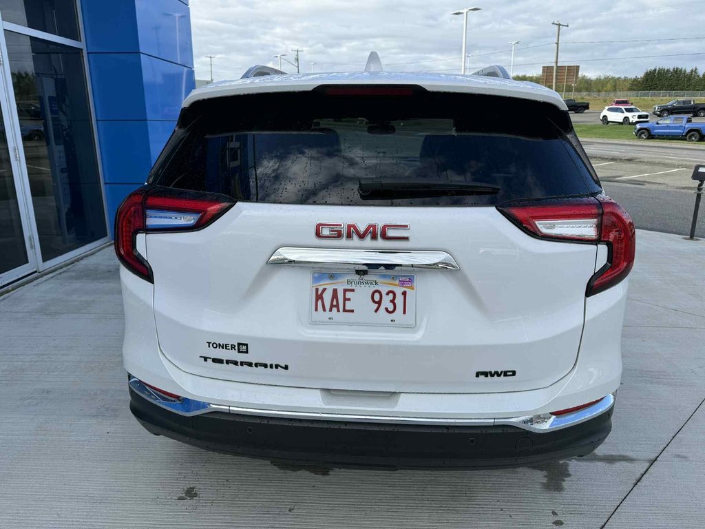 2022 GMC Terrain SLT in Grand Falls, New Brunswick - 6 - w1024h768px