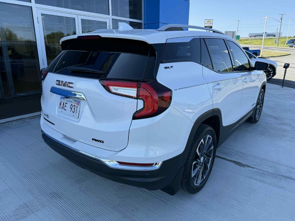 2022 GMC Terrain SLT in Grand Falls, New Brunswick - 7 - w1024h768px