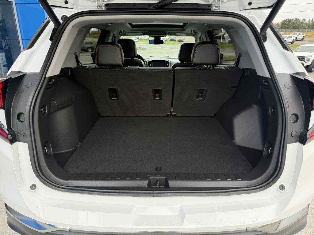 2022 GMC Terrain AT4 in Grand Falls, New Brunswick - 8 - w1024h768px