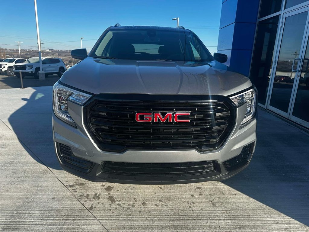 2024 GMC Terrain SLE in Grand Falls, New Brunswick - 2 - w1024h768px