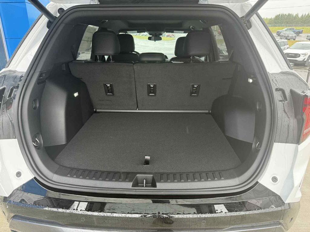 2026 GMC Terrain AWD AT4 in Grand Falls, New Brunswick - 7 - w1024h768px
