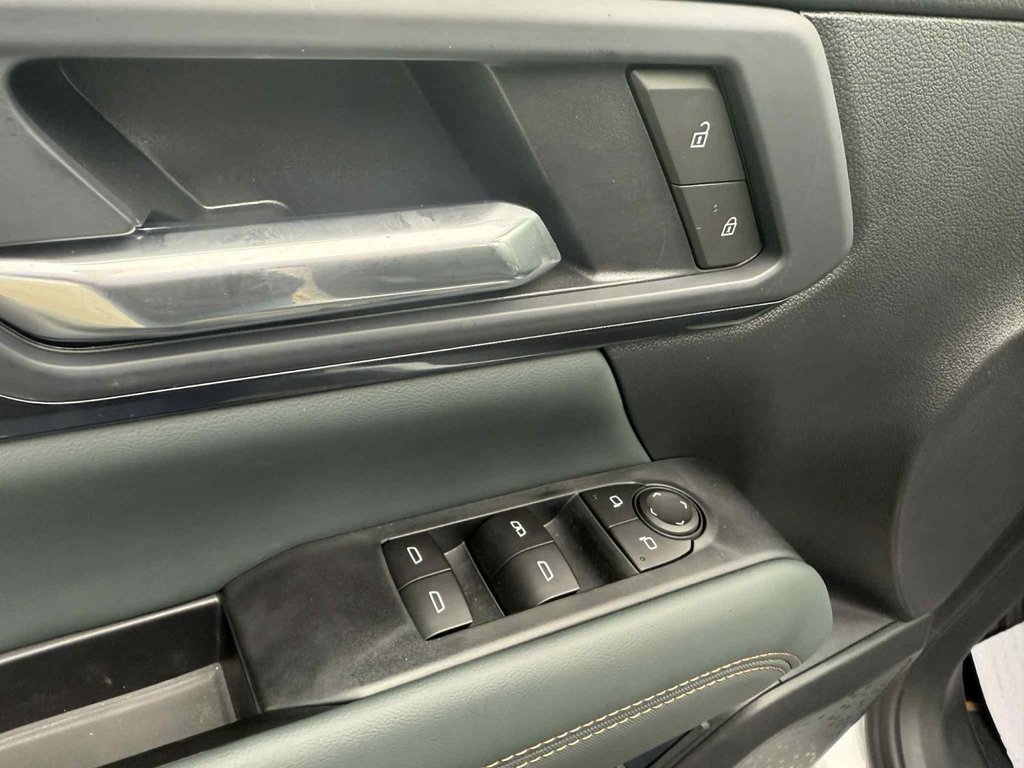 2026 GMC Terrain AWD AT4 in Grand Falls, New Brunswick - 12 - w1024h768px