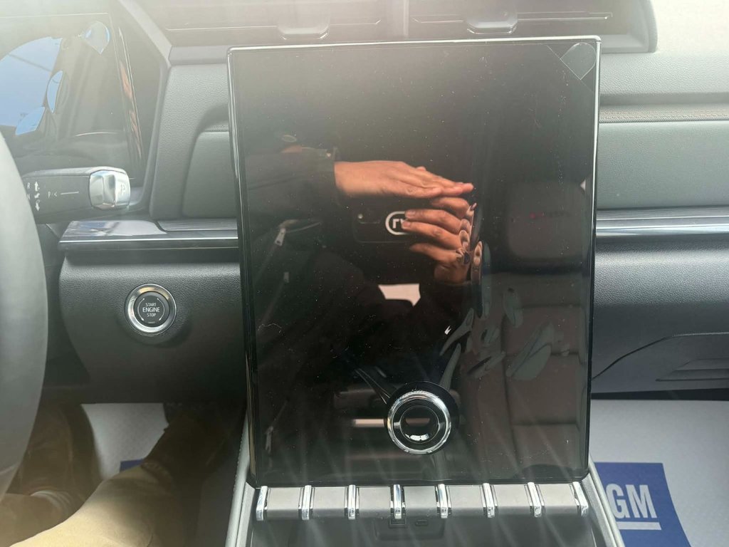 2026 GMC Terrain AT4 in Grand Falls, New Brunswick - 9 - w1024h768px