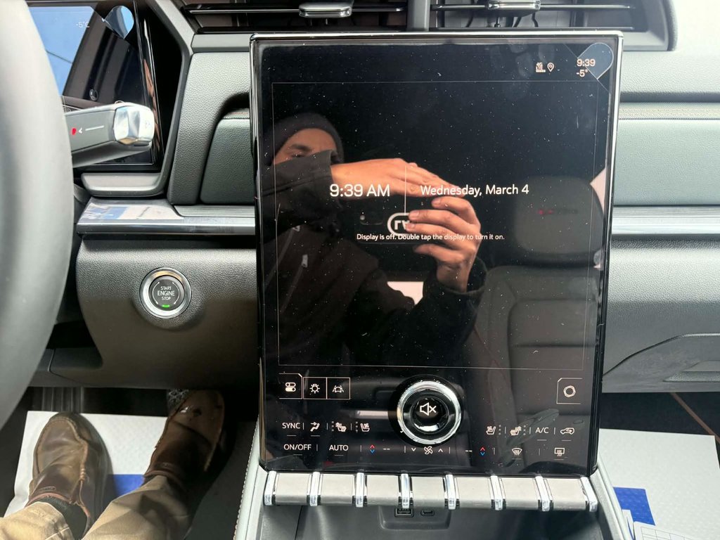 2026 GMC Terrain AT4 in Grand Falls, New Brunswick - 14 - w1024h768px