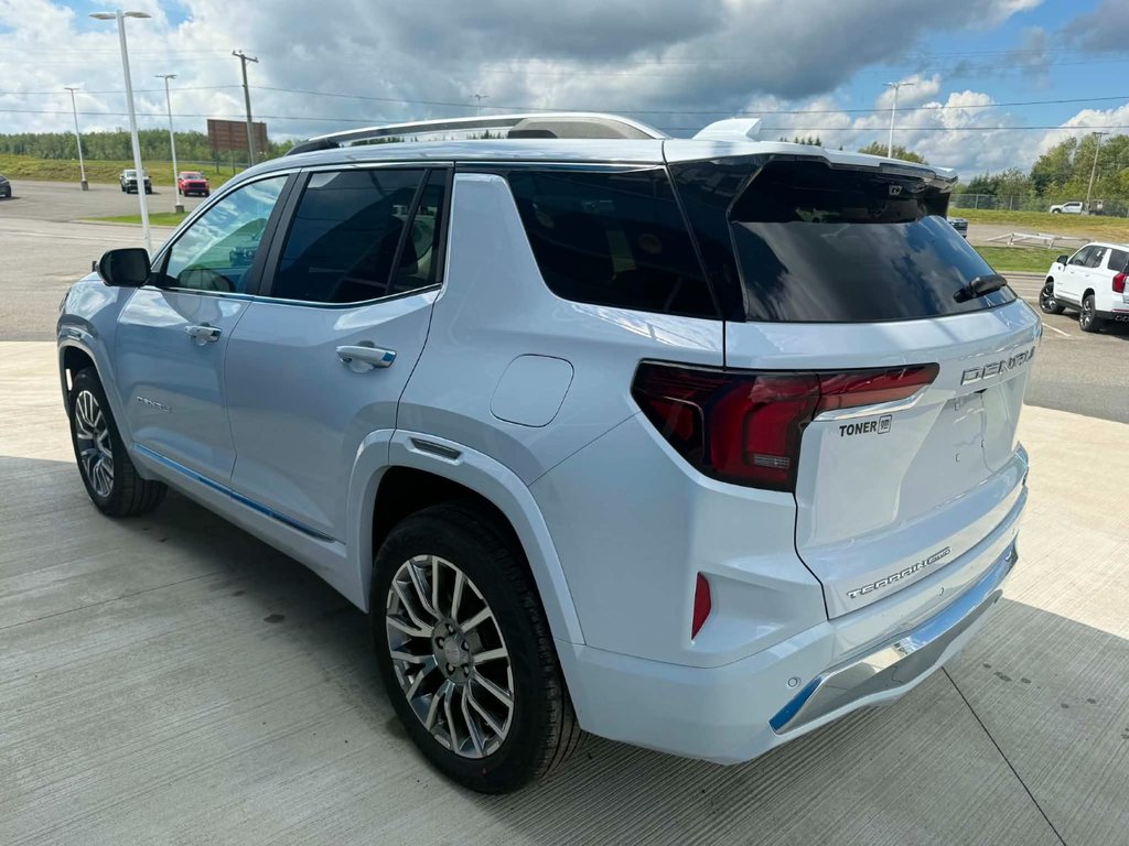 GMC Terrain Denali 2027 à Grand Falls, Nouveau-Brunswick - 5 - w1024h768px