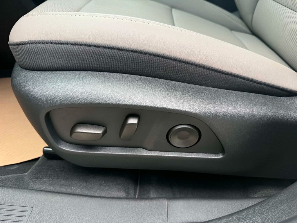 2027 GMC Terrain Elevation in Grand Falls, New Brunswick - 17 - w1024h768px