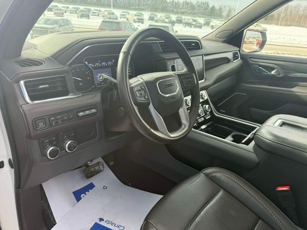 2021 GMC Yukon Denali in Grand Falls, New Brunswick - 9 - w1024h768px