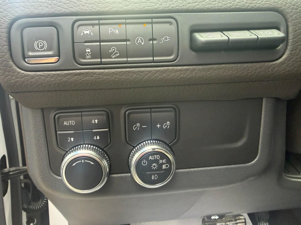 2021 GMC Yukon Denali in Grand Falls, New Brunswick - 14 - w1024h768px