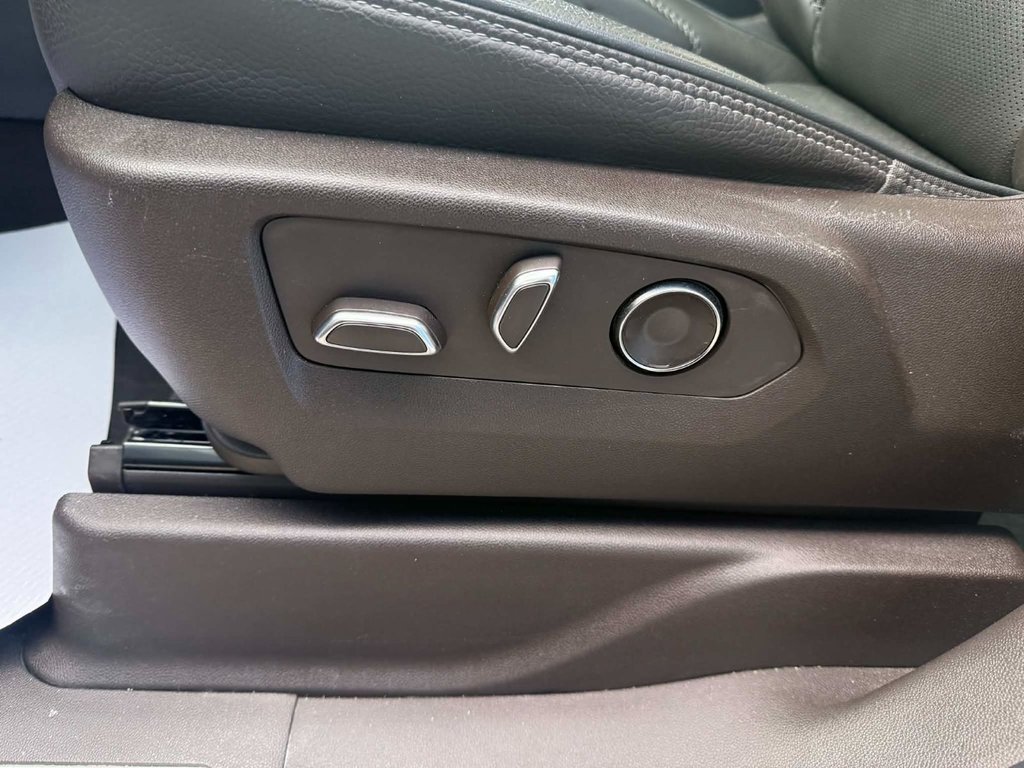 2021 GMC Yukon Denali in Grand Falls, New Brunswick - 21 - w1024h768px