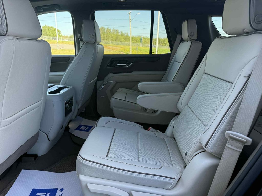 2025 GMC Yukon Denali in Grand Falls, New Brunswick - 14 - w1024h768px