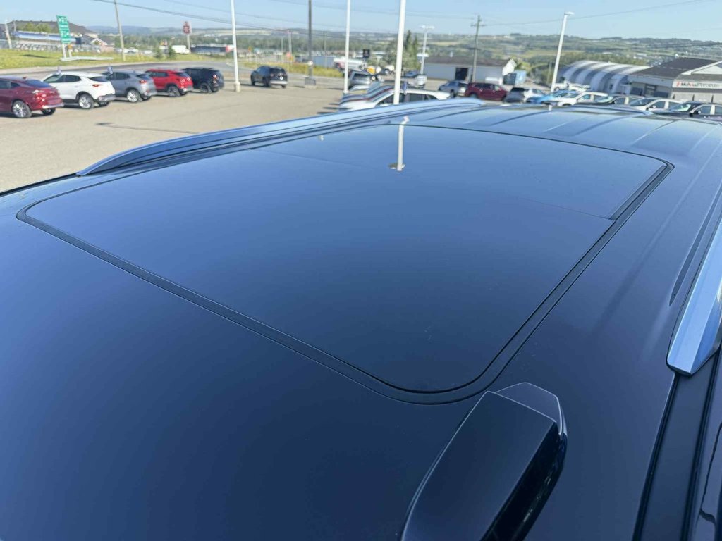 2025 GMC Yukon Denali in Grand Falls, New Brunswick - 19 - w1024h768px