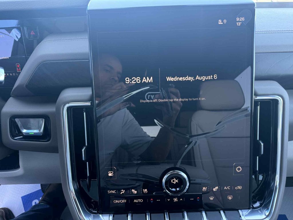 2025 GMC Yukon Denali in Grand Falls, New Brunswick - 10 - w1024h768px