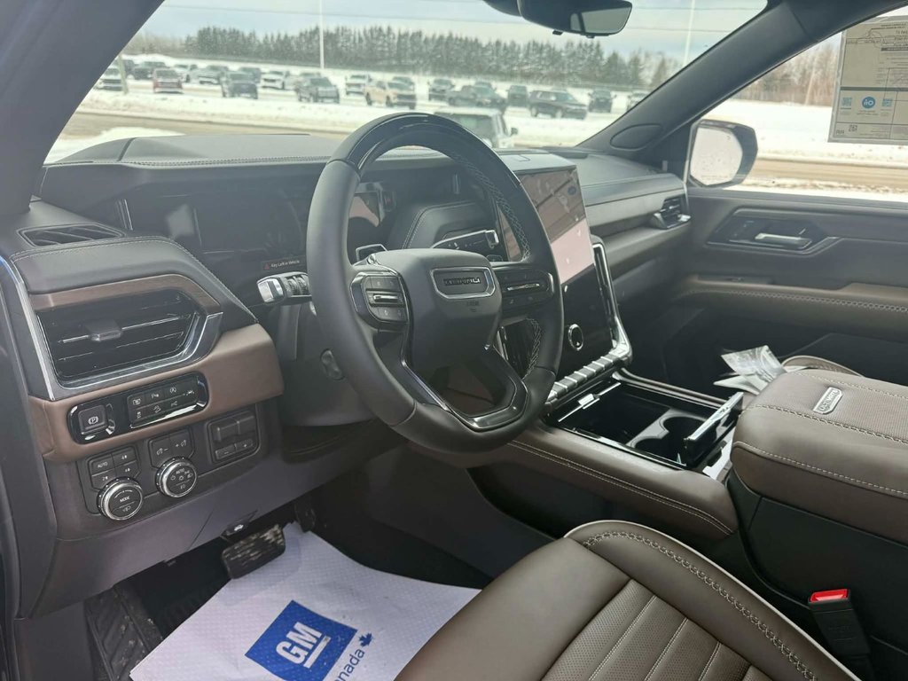 2026 GMC Yukon Denali Ultimate in Grand Falls, New Brunswick - 8 - w1024h768px