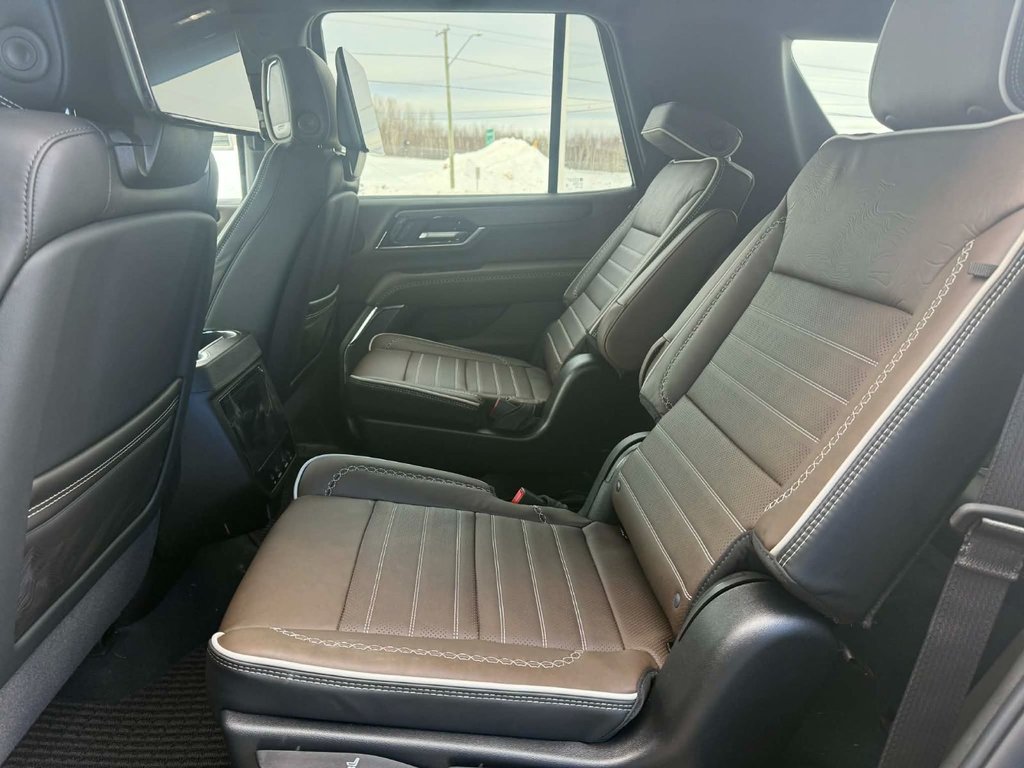 2026 GMC Yukon Denali Ultimate in Grand Falls, New Brunswick - 9 - w1024h768px