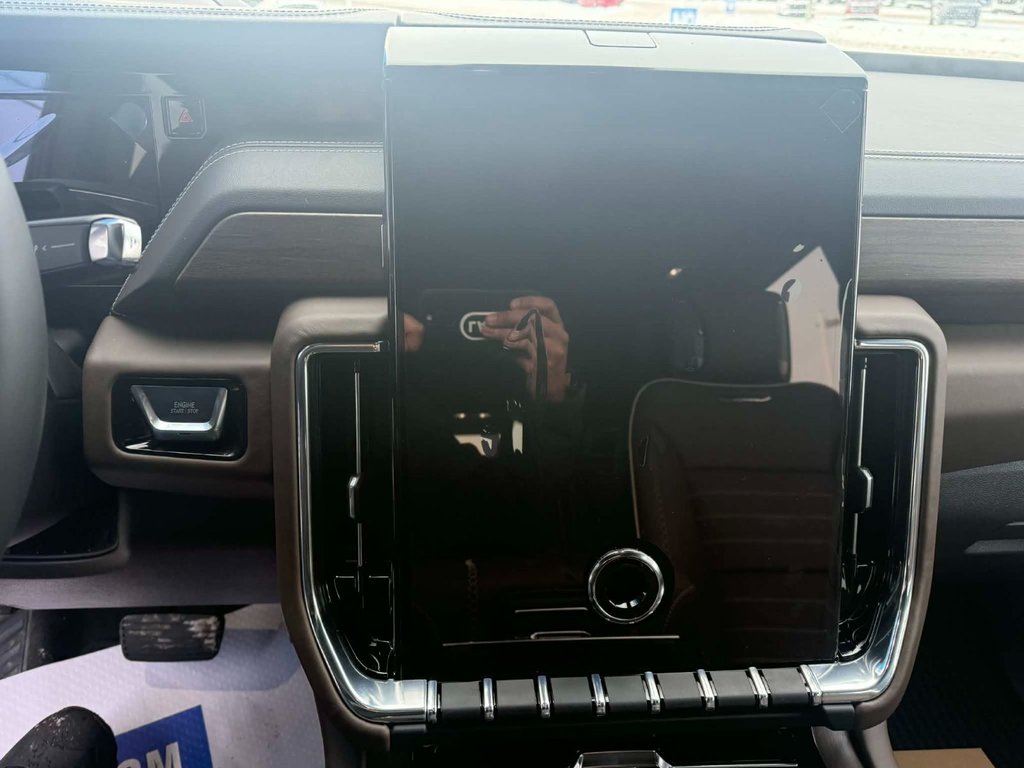 2026 GMC Yukon Denali Ultimate in Grand Falls, New Brunswick - 18 - w1024h768px