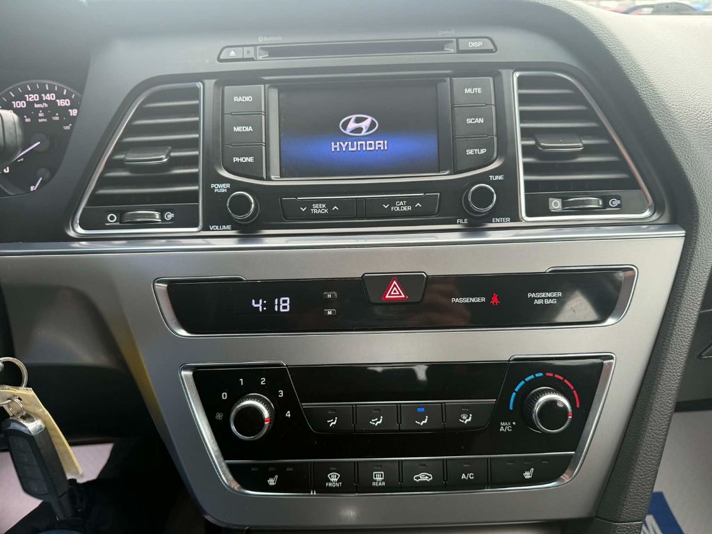 2016 Hyundai Sonata 2.4L GL in Grand Falls, New Brunswick - 12 - w1024h768px
