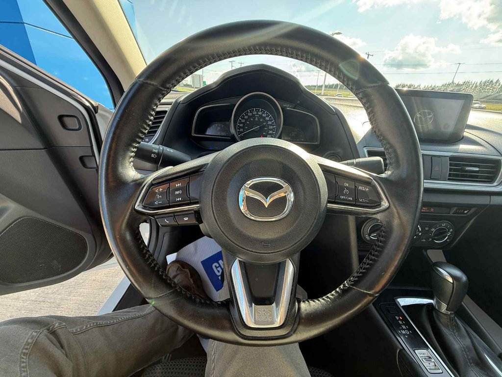 2018 Mazda 3 in Grand Falls, New Brunswick - 13 - w1024h768px