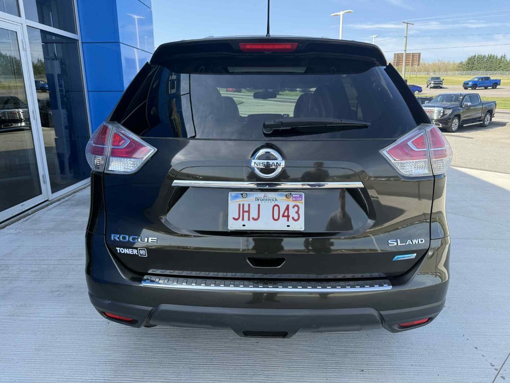 Nissan Rogue S 2014 à Grand Falls, Nouveau-Brunswick - 7 - w1024h768px
