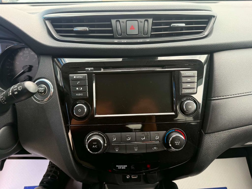 2019 Nissan Rogue SV in Grand Falls, New Brunswick - 10 - w1024h768px