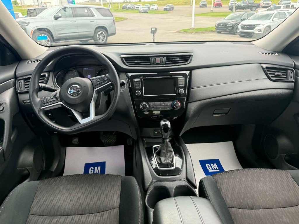 2019 Nissan Rogue SV in Grand Falls, New Brunswick - 16 - w1024h768px