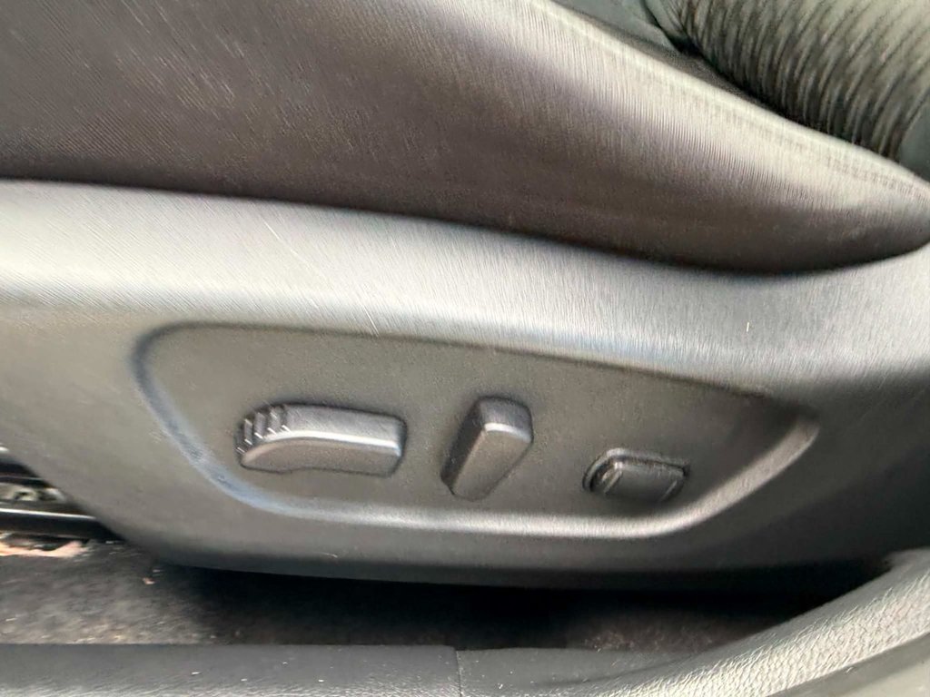 2019 Nissan Rogue SV in Grand Falls, New Brunswick - 12 - w1024h768px