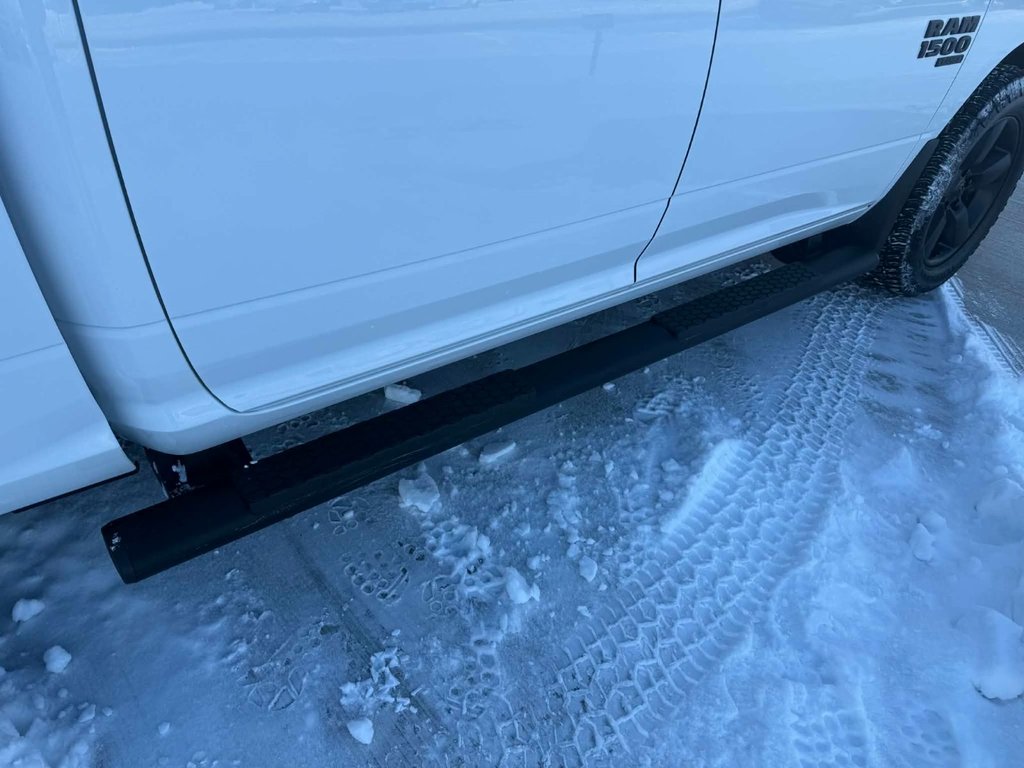 Ram 1500 Classic Express 2021 à Grand Falls, Nouveau-Brunswick - 16 - w1024h768px