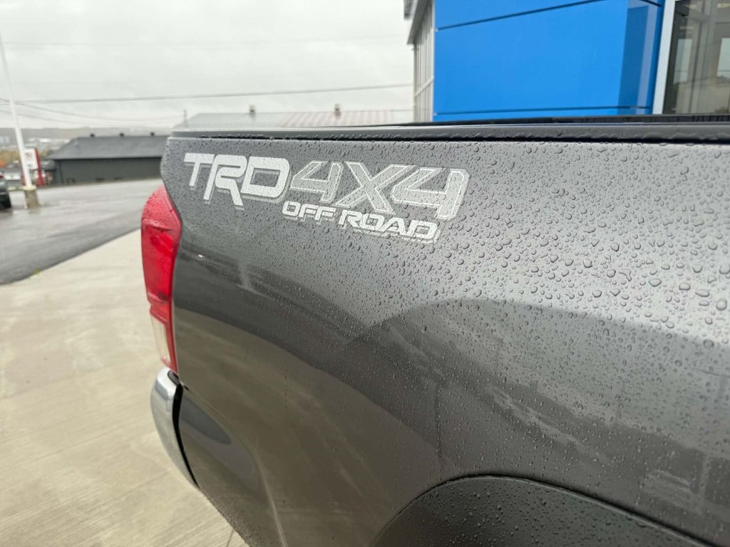 2017 Toyota Tacoma TRD in Grand Falls, New Brunswick - 6 - w1024h768px