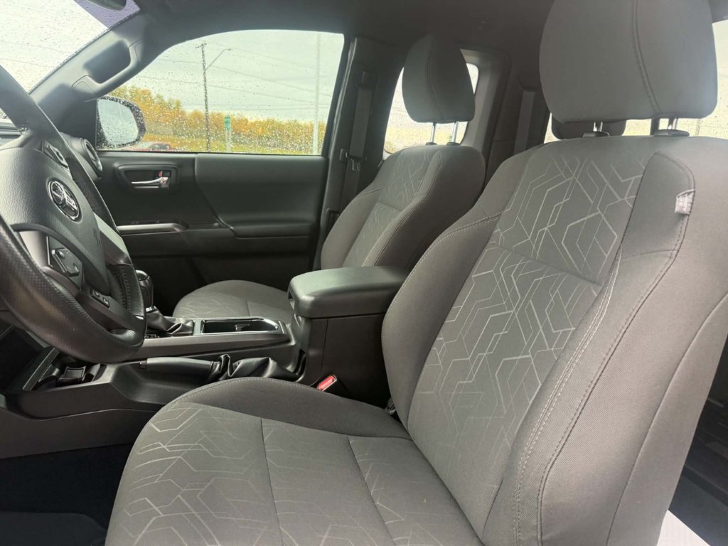 2017 Toyota Tacoma TRD in Grand Falls, New Brunswick - 10 - w1024h768px