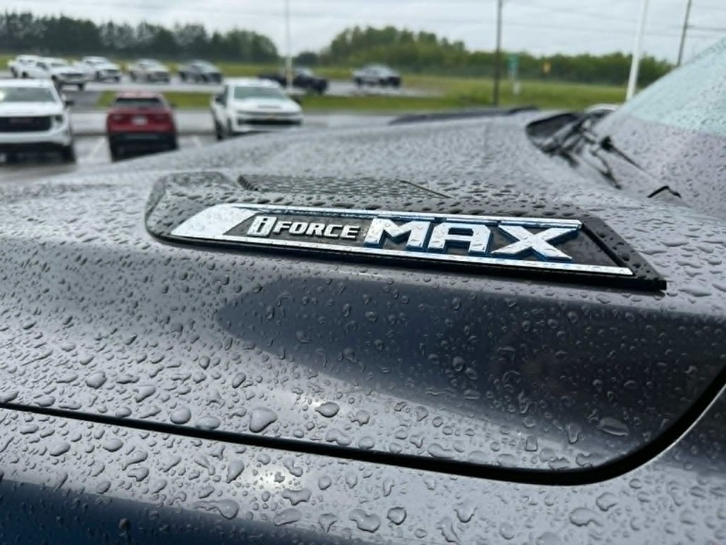 Toyota Tundra Platinum Hybrid 2024 à Grand Falls, Nouveau-Brunswick - 18 - w1024h768px