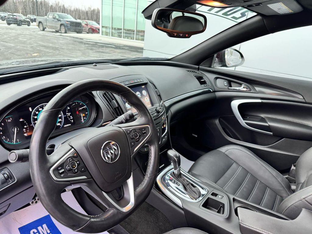 2017 Buick Regal GS in Tracadie-Sheila, New Brunswick - 9 - w1024h768px