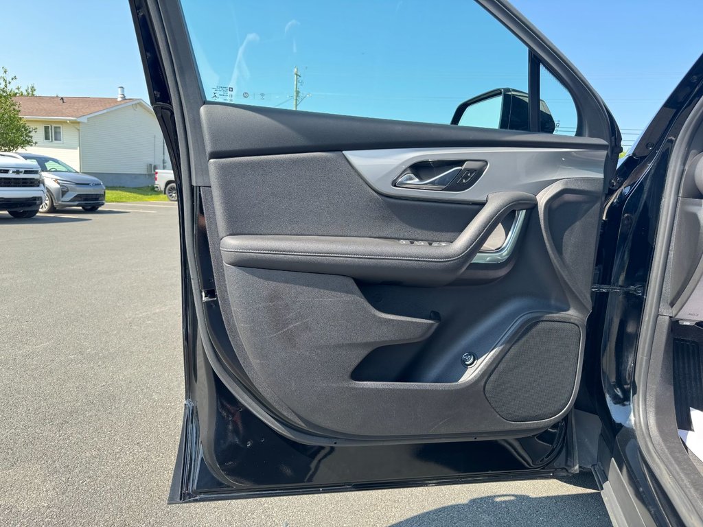 2020 Chevrolet Blazer True North in Tracadie-Sheila, New Brunswick - 14 - w1024h768px