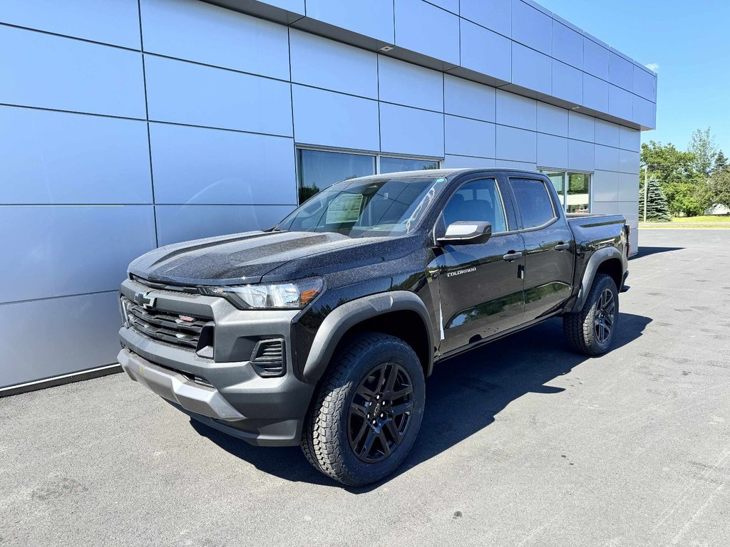 2025 Chevrolet Colorado TRAIL BOSS CREW 4WD in Tracadie-Sheila, New Brunswick - 1 - w1024h768px