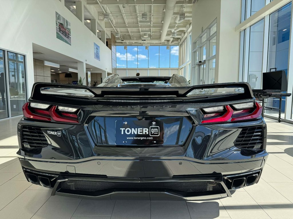 Chevrolet Corvette 2LT 2024 à Tracadie-Sheila, Nouveau-Brunswick - 3 - w1024h768px