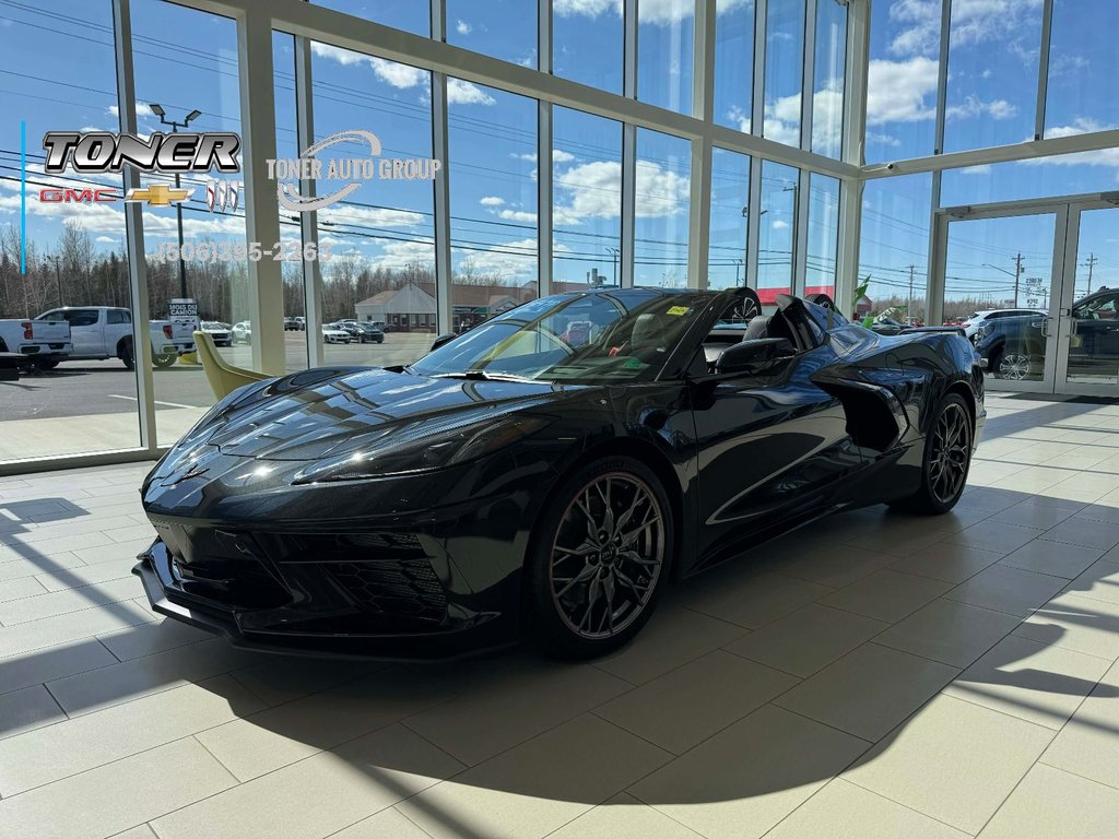 Chevrolet Corvette 2LT 2024 à Tracadie-Sheila, Nouveau-Brunswick - 1 - w1024h768px