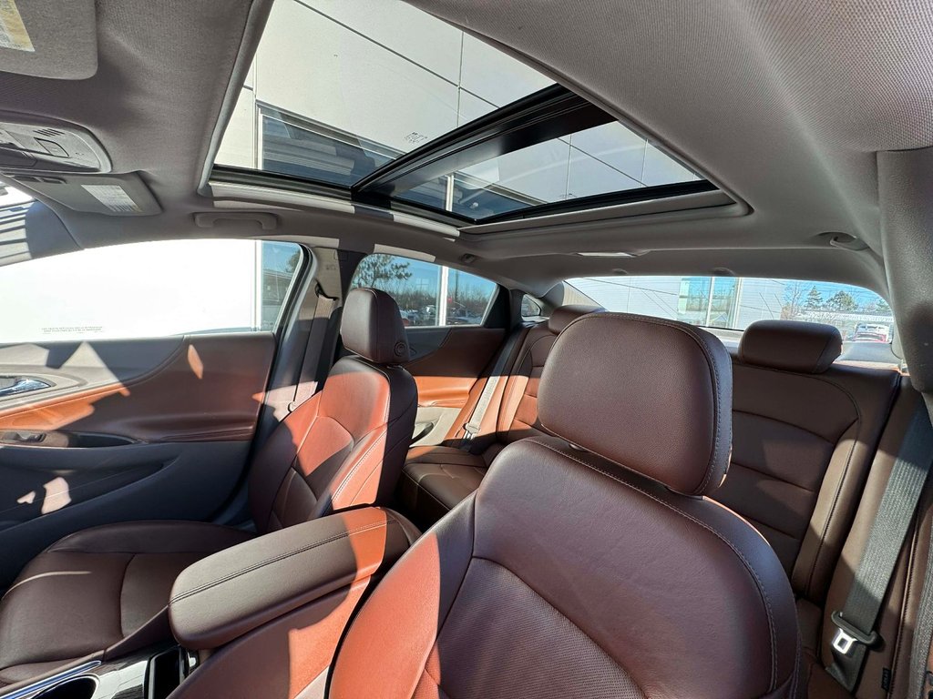 Chevrolet Malibu Premier 2017 à Tracadie-Sheila, Nouveau-Brunswick - 9 - w1024h768px