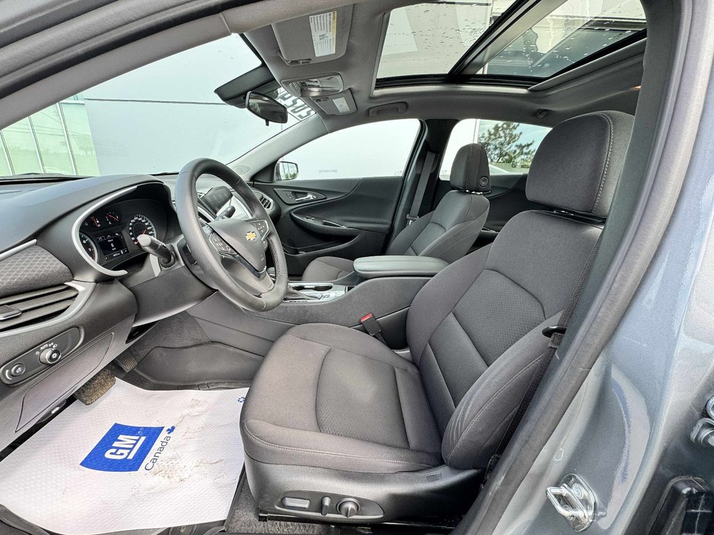 Chevrolet Malibu 1LT 2024 à Tracadie-Sheila, Nouveau-Brunswick - 10 - w1024h768px