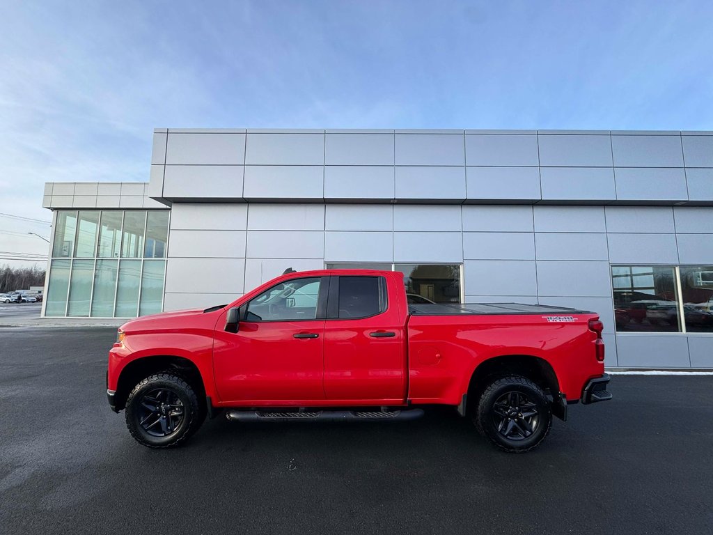 Chevrolet Silverado 1500 Custom Trail Boss 2019 à Tracadie-Sheila, Nouveau-Brunswick - 3 - w1024h768px
