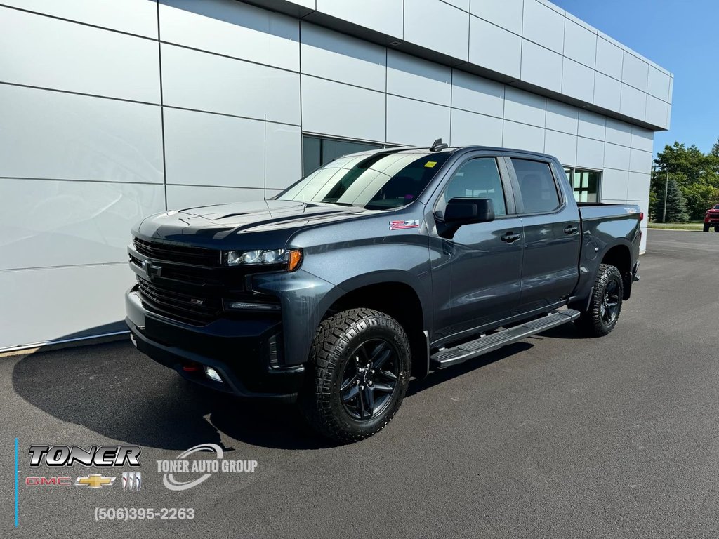 Silverado 1500 LT Trail Boss 2021 à Tracadie-Sheila, Nouveau-Brunswick - 1 - w1024h768px