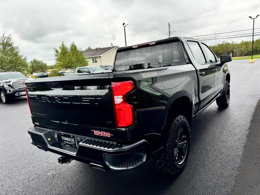 Silverado 1500 LT Trail Boss 2021 à Tracadie-Sheila, Nouveau-Brunswick - 2 - w1024h768px