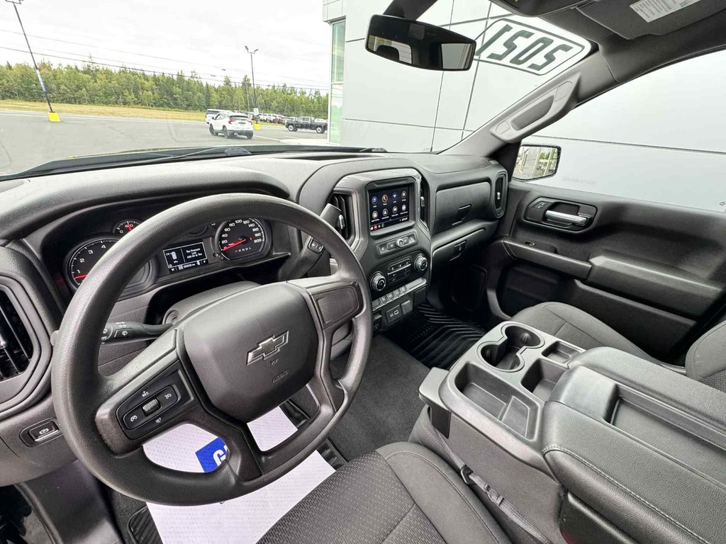 Chevrolet Silverado 1500 Custom Trail Boss 2021 à Tracadie-Sheila, Nouveau-Brunswick - 7 - w1024h768px