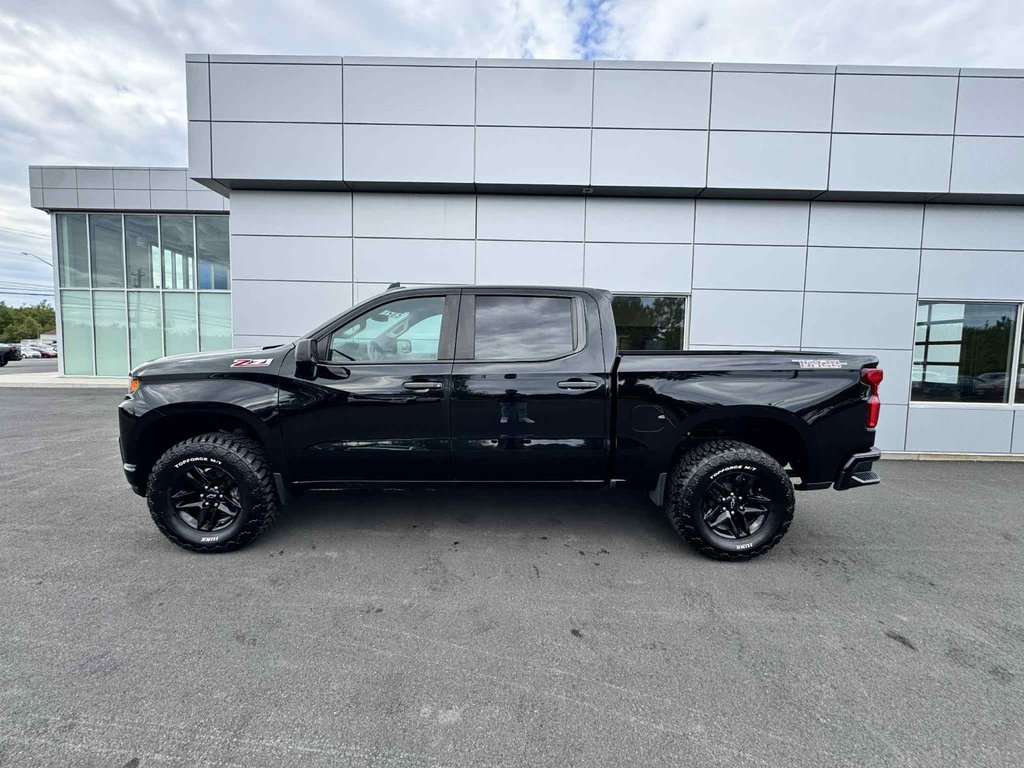 Chevrolet Silverado 1500 Custom Trail Boss 2021 à Tracadie-Sheila, Nouveau-Brunswick - 6 - w1024h768px