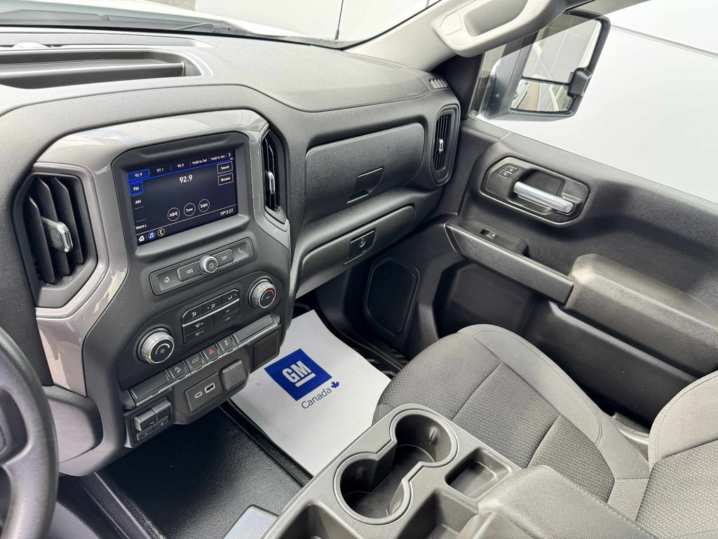 2021 Chevrolet Silverado 1500 Work Truck in Tracadie-Sheila, New Brunswick - 7 - w1024h768px