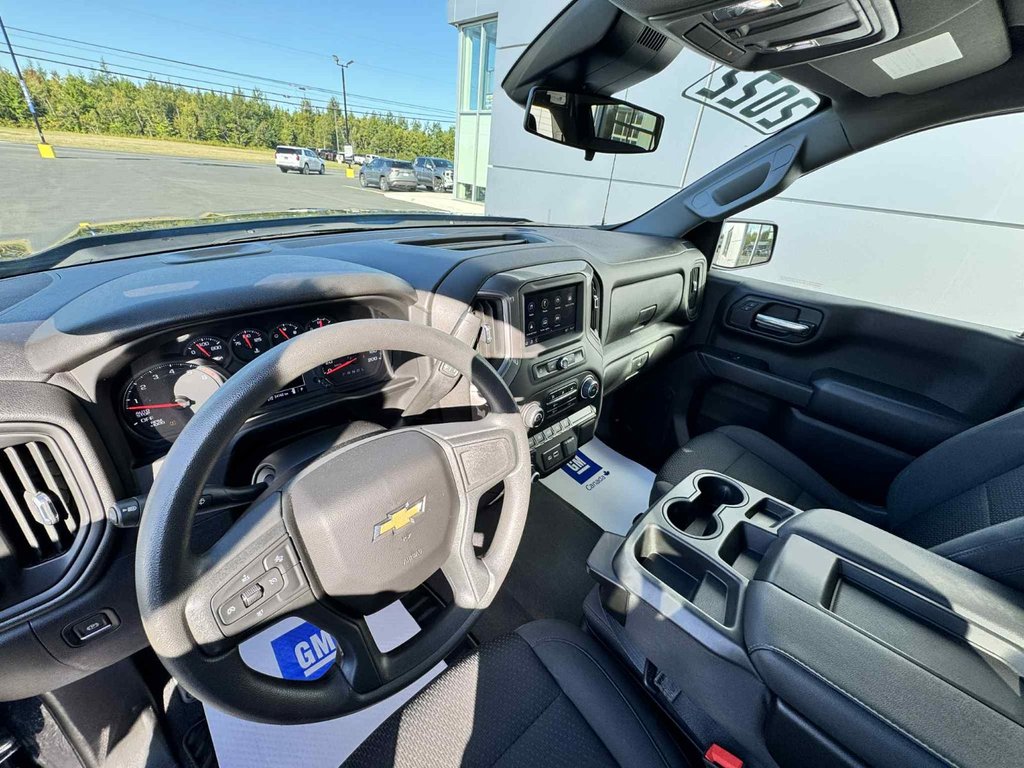 2022 Chevrolet Silverado 1500 Work Truck in Tracadie-Sheila, New Brunswick - 6 - w1024h768px