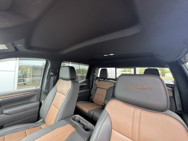 Chevrolet Silverado 1500 High Country 2023 à Tracadie-Sheila, Nouveau-Brunswick - 12 - w1024h768px